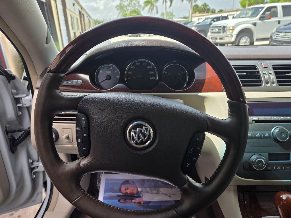 2010 Buick Lucerne Image 13