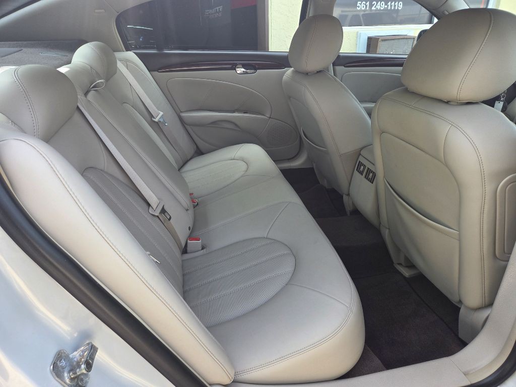 2010 Buick Lucerne Image 15