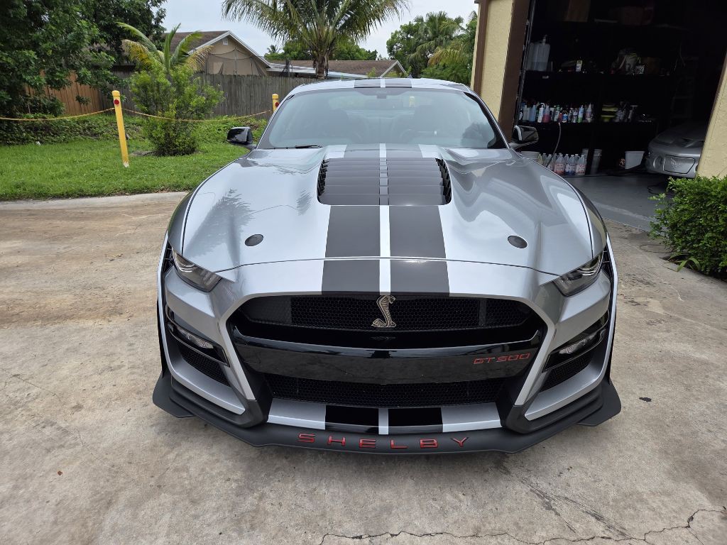 2022 Ford Mustang Image 2