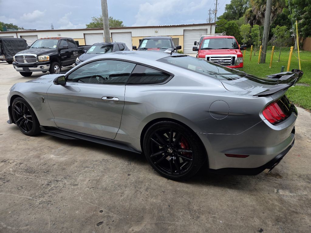 2022 Ford Mustang Image 4