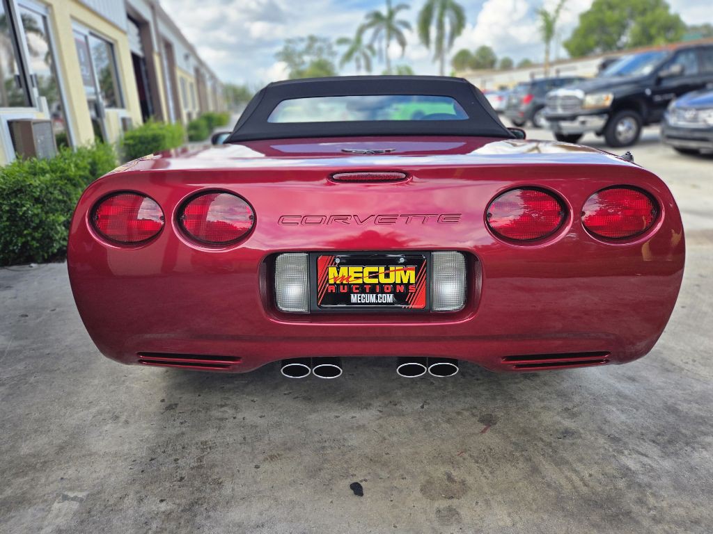 2002 Chevrolet Corvette Image 7