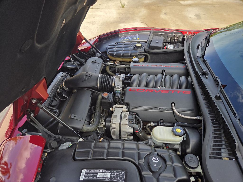 2002 Chevrolet Corvette Image 18