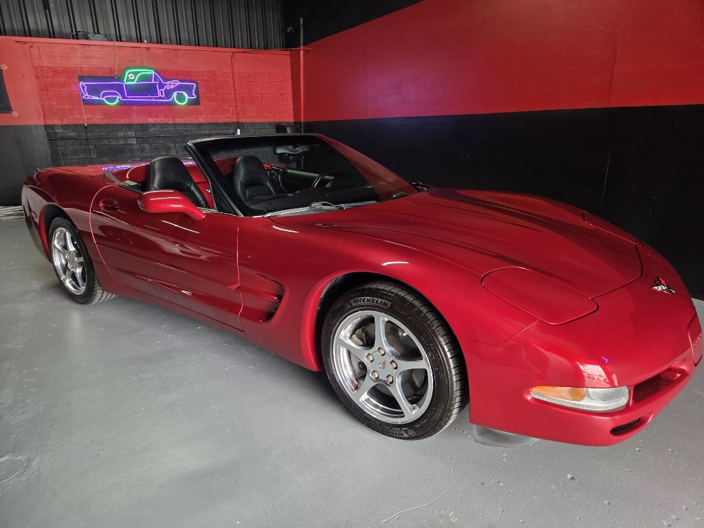 2002 Chevrolet Corvette Image 19