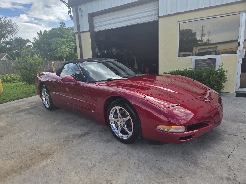 2002 Chevrolet Corvette Image 4