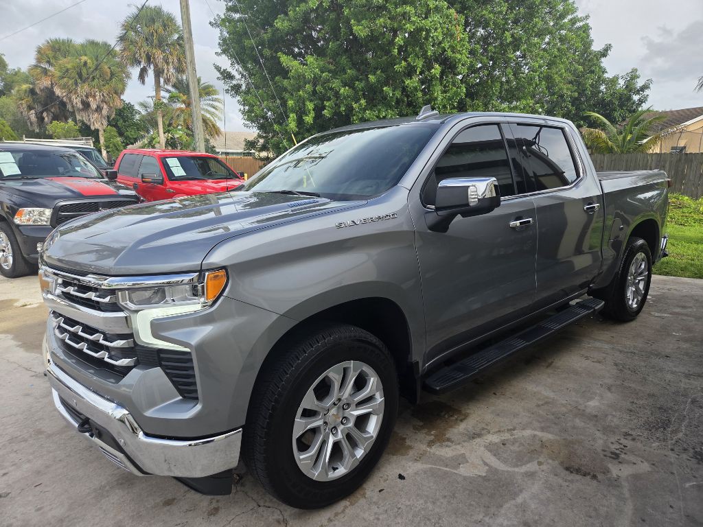 2024 Chevrolet Silverado 1500 Image 3