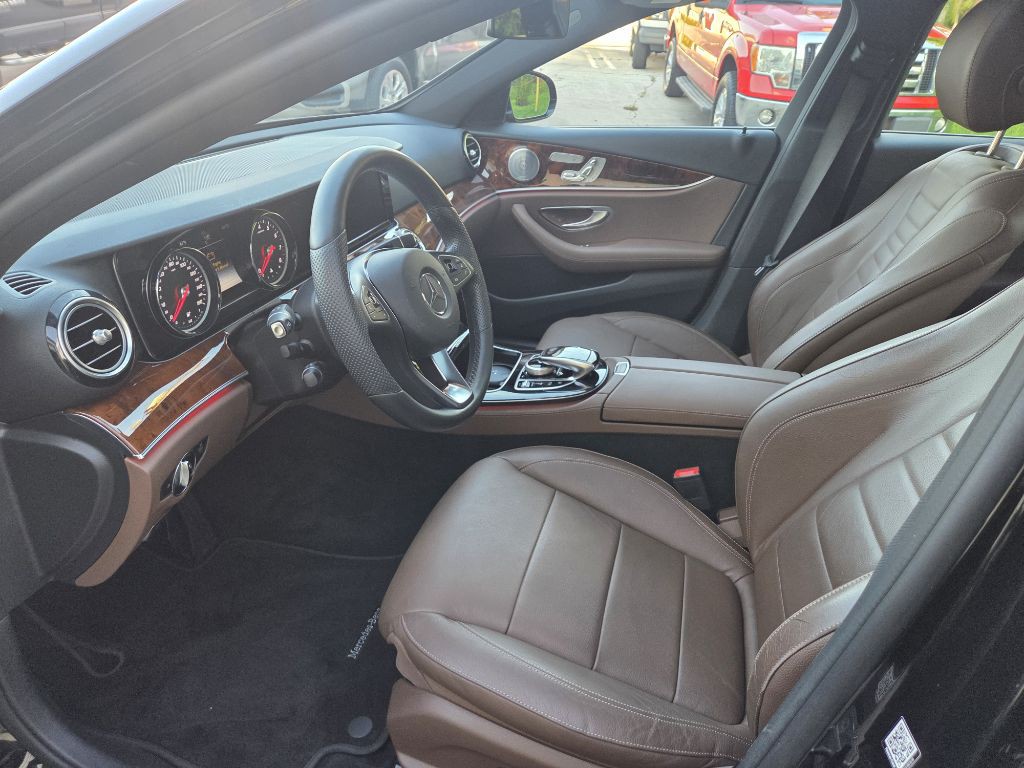 2017 Mercedes-Benz E-Class Image 7
