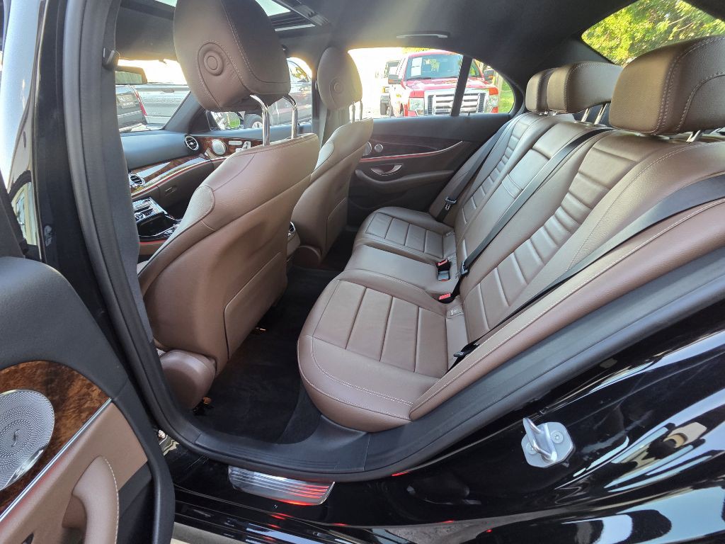 2017 Mercedes-Benz E-Class Image 15
