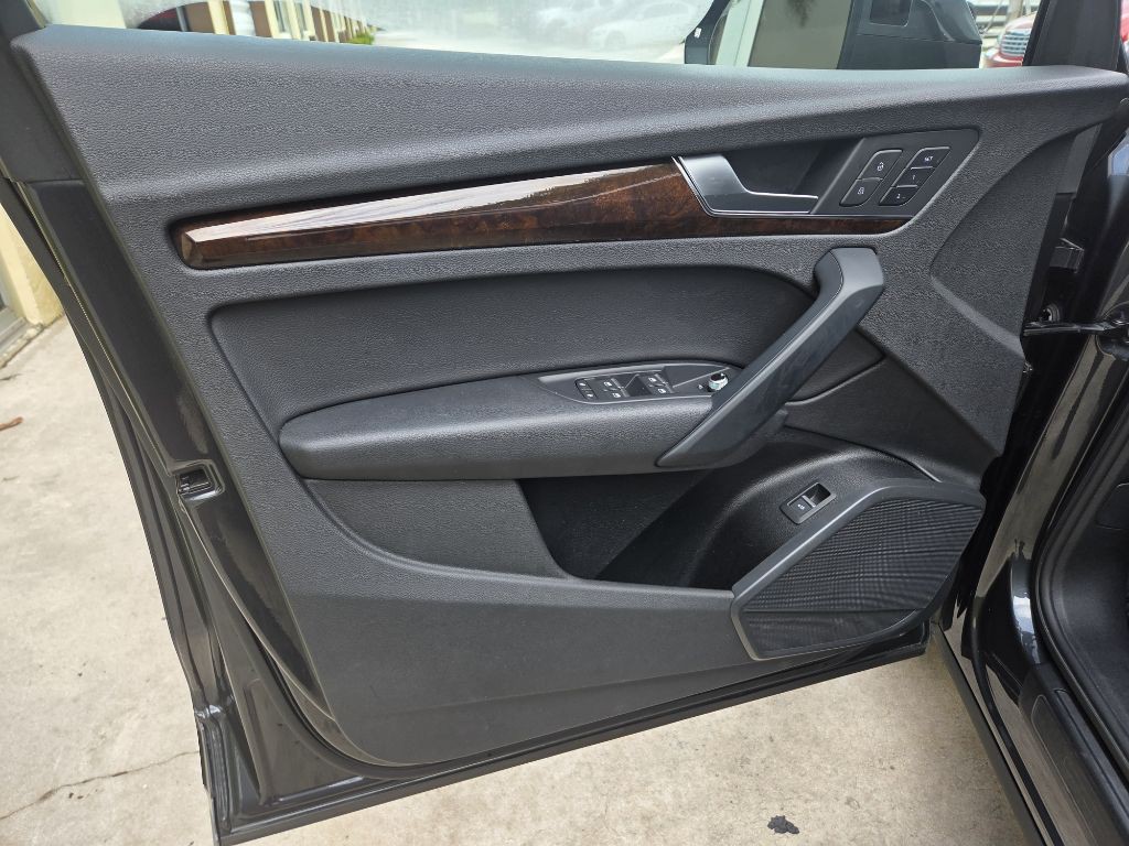 2020 Audi Q5 Image 8