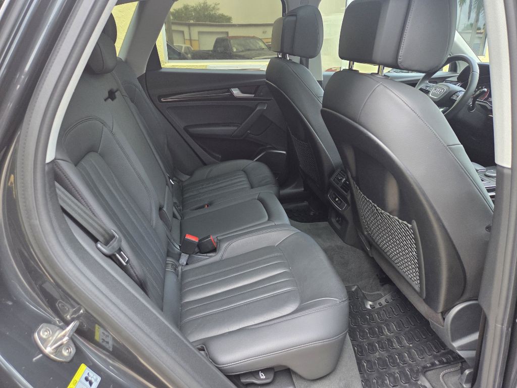 2020 Audi Q5 Image 15