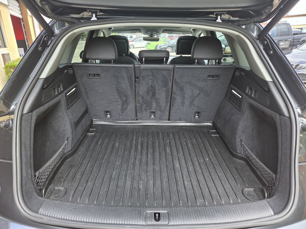 2020 Audi Q5 Image 17