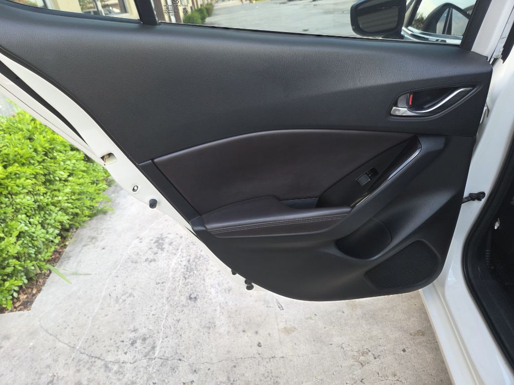 2018 Mazda Mazda3 Image 14