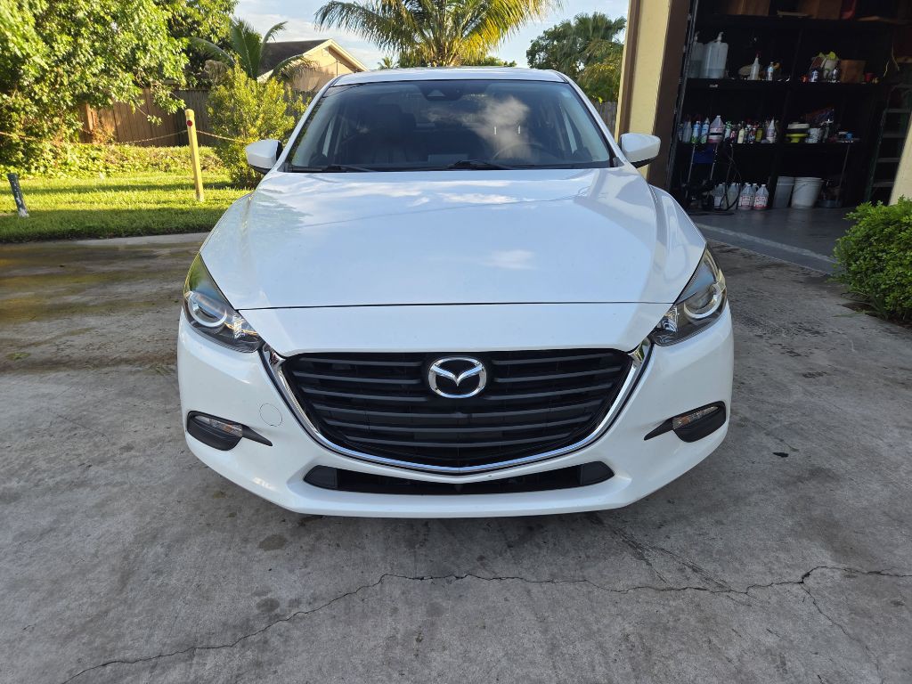 2018 Mazda Mazda3 Image 2