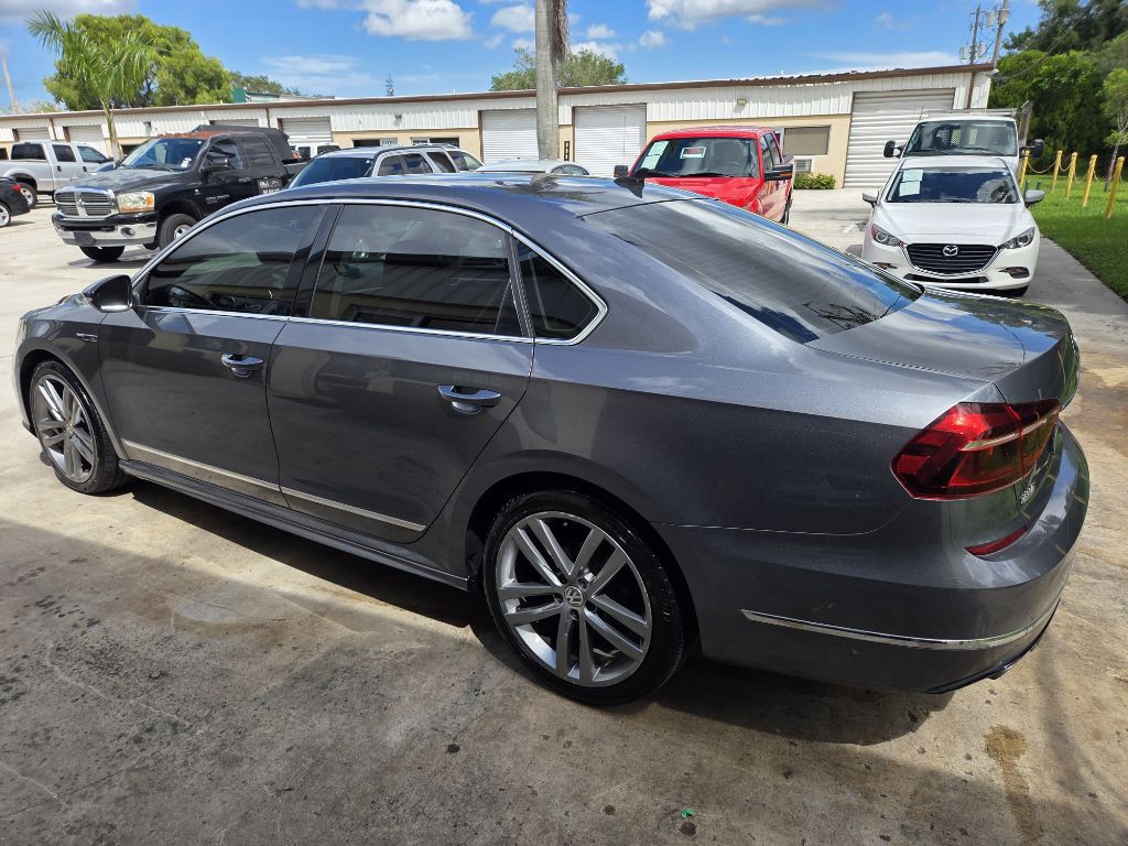 2017 Volkswagen Passat Image 5