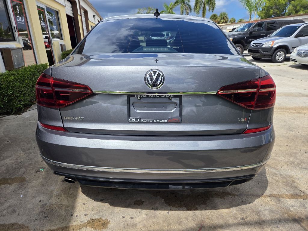 2017 Volkswagen Passat Image 9