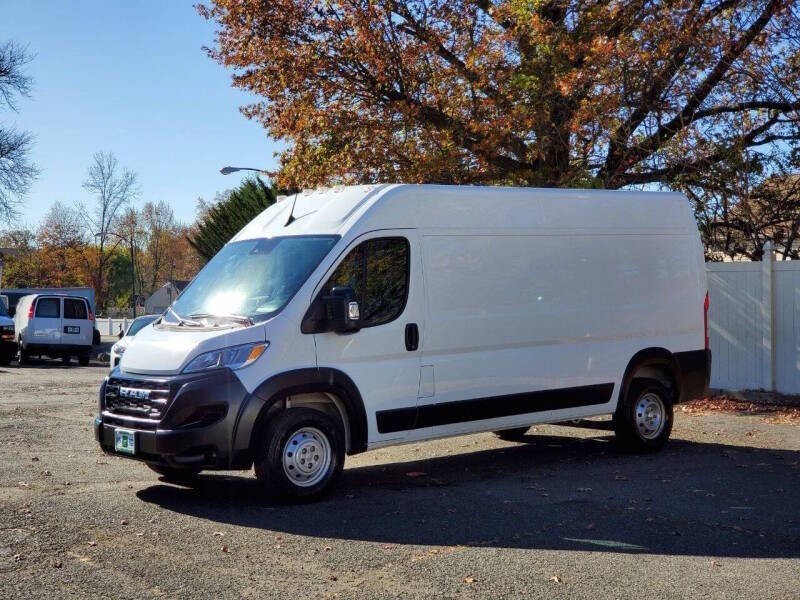 2023 RAM Promaster Image 3