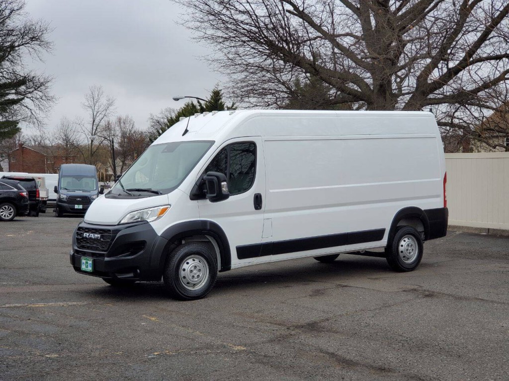 2023 RAM Promaster Image 3
