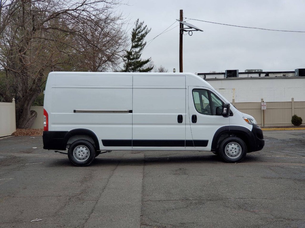 2023 RAM Promaster Image 7