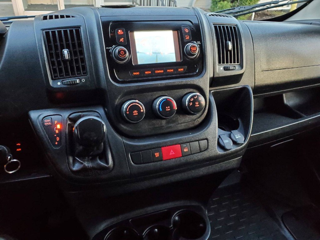2019 RAM Promaster Image 17