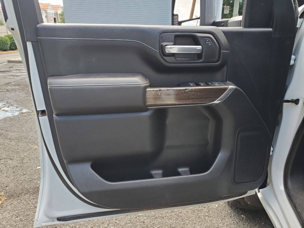 2023 Chevrolet Silverado 1500 Image 6