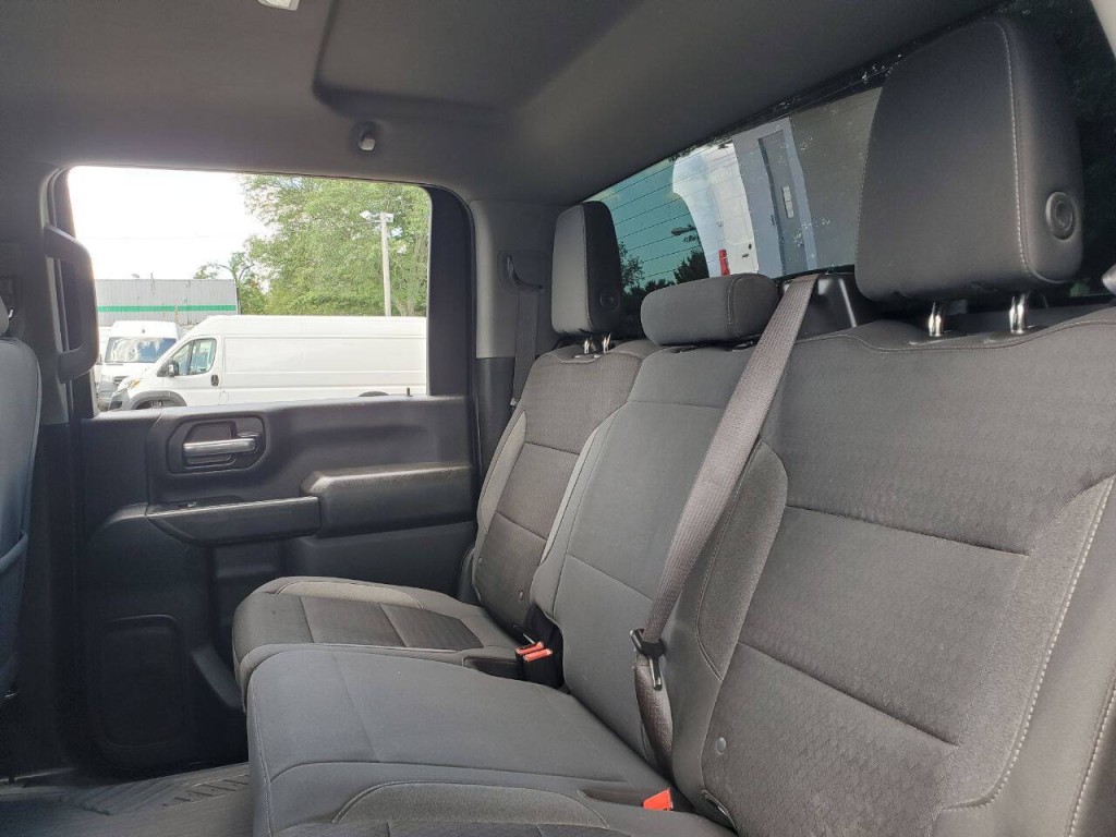 2023 Chevrolet Silverado 1500 Image 7