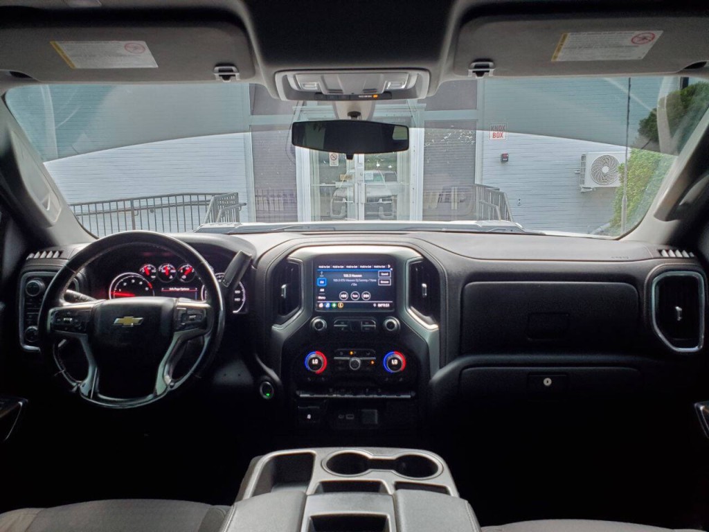 2023 Chevrolet Silverado 1500 Image 13