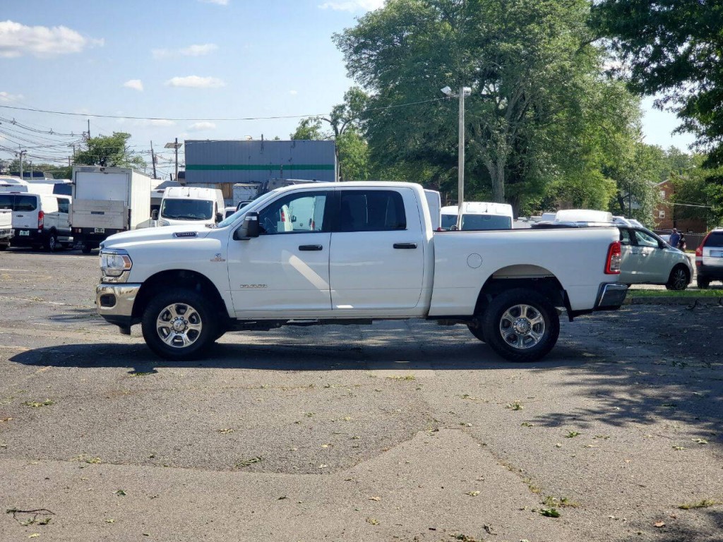 2024 RAM 2500 Image 4