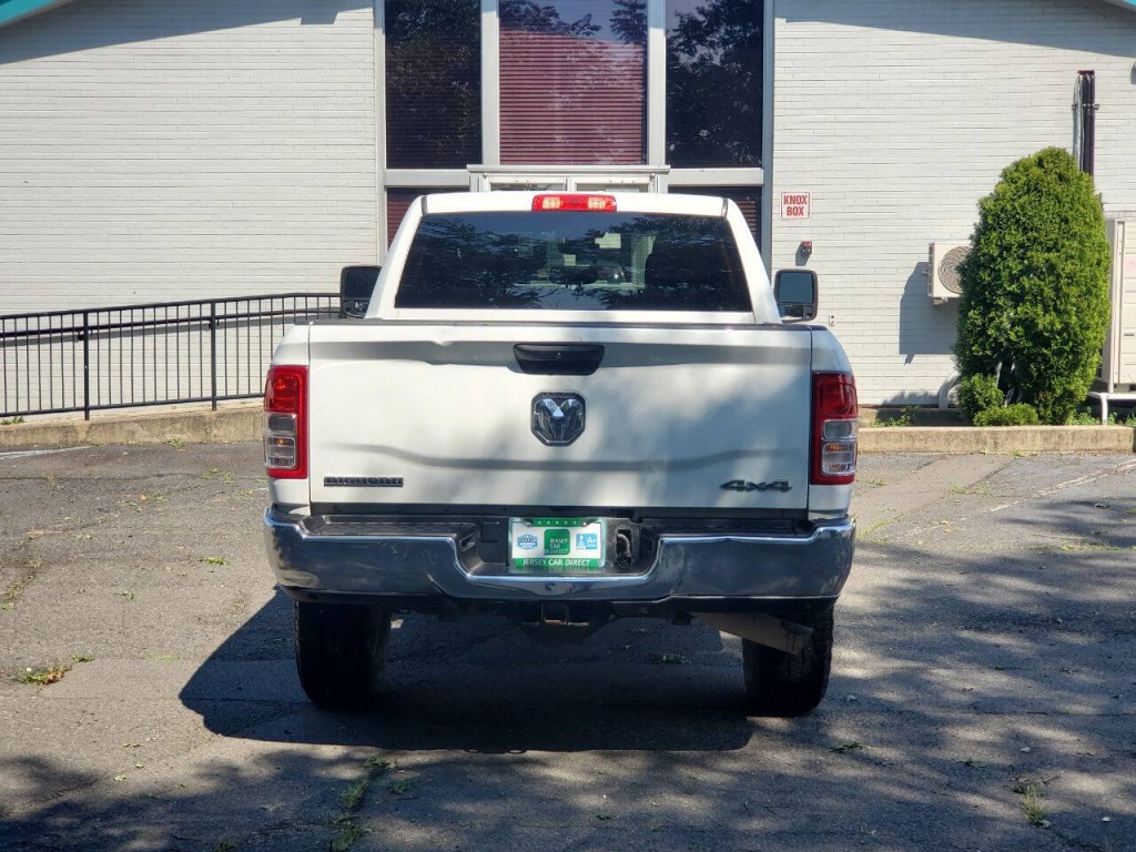2024 RAM 2500 Image 5