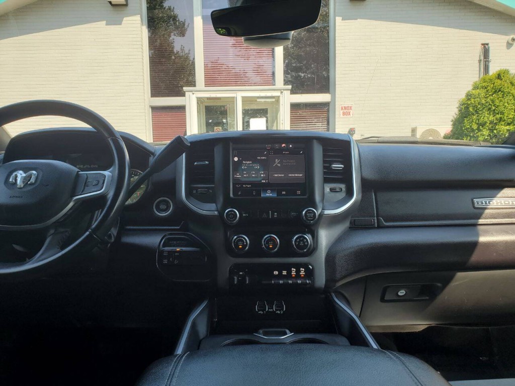 2024 RAM 2500 Image 17