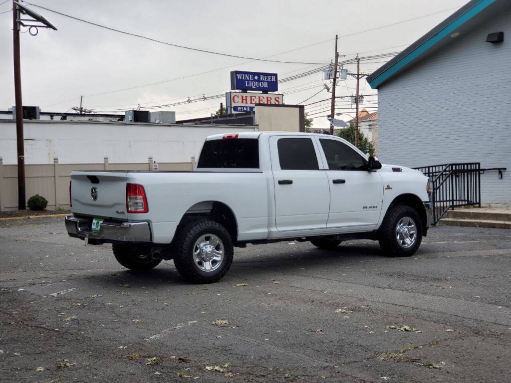 2022 RAM 2500 Image 6