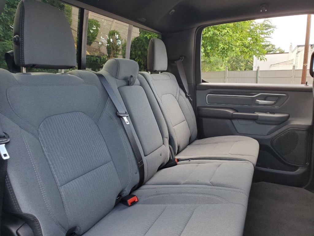 2023 RAM 1500 Image 12