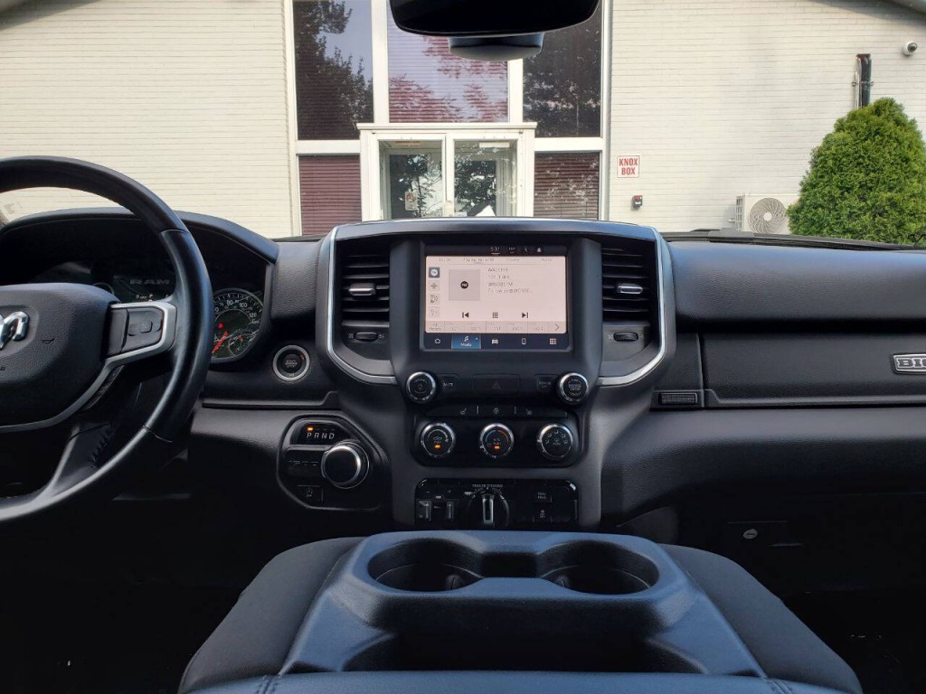 2023 RAM 1500 Image 17