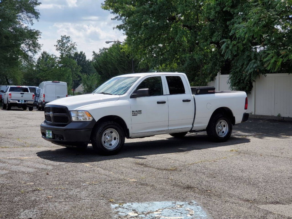 2021 RAM 1500 Image 3