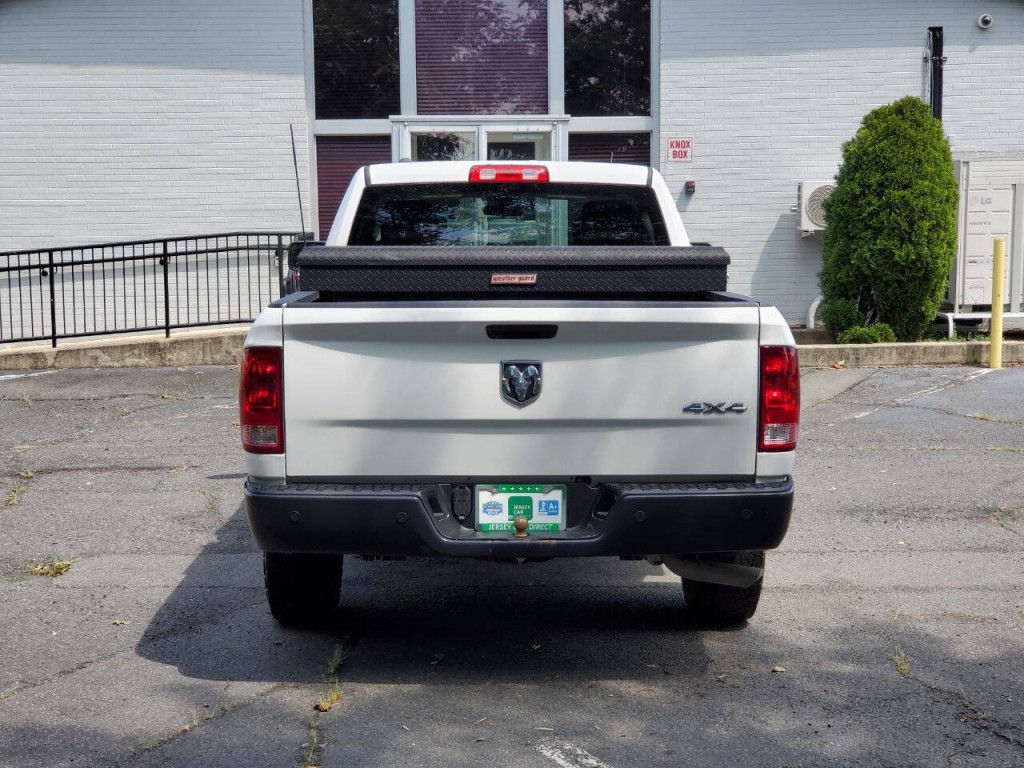 2021 RAM 1500 Image 5