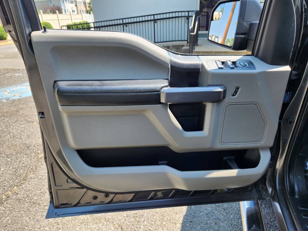 2020 Ford F-150 Image 9