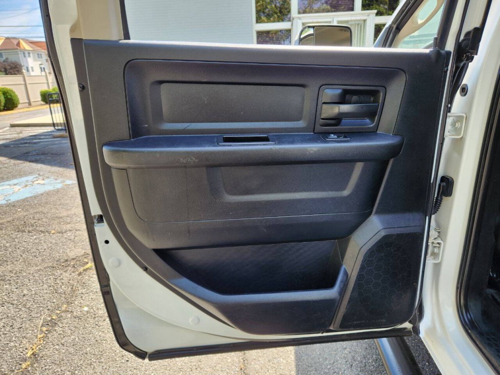 2018 RAM 2500 Image 10
