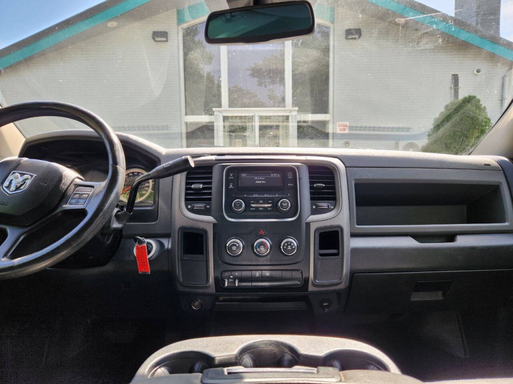 2018 RAM 2500 Image 16