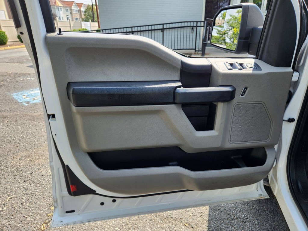 2018 Ford F-150 Image 9