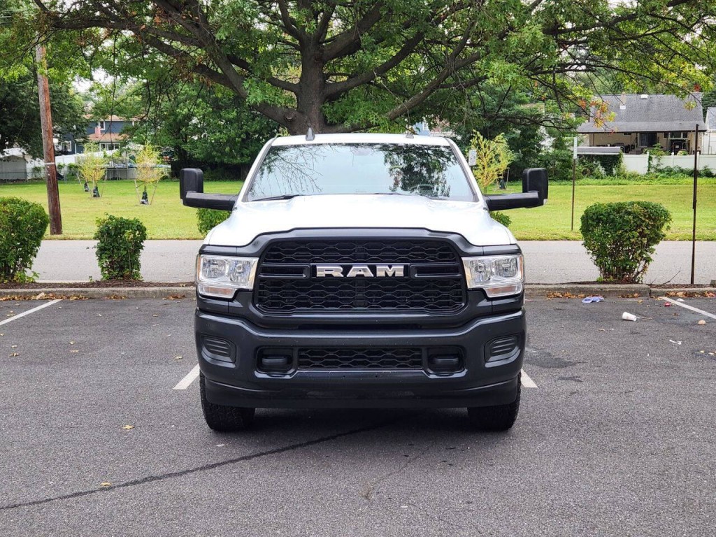 2022 RAM 2500 Image 2