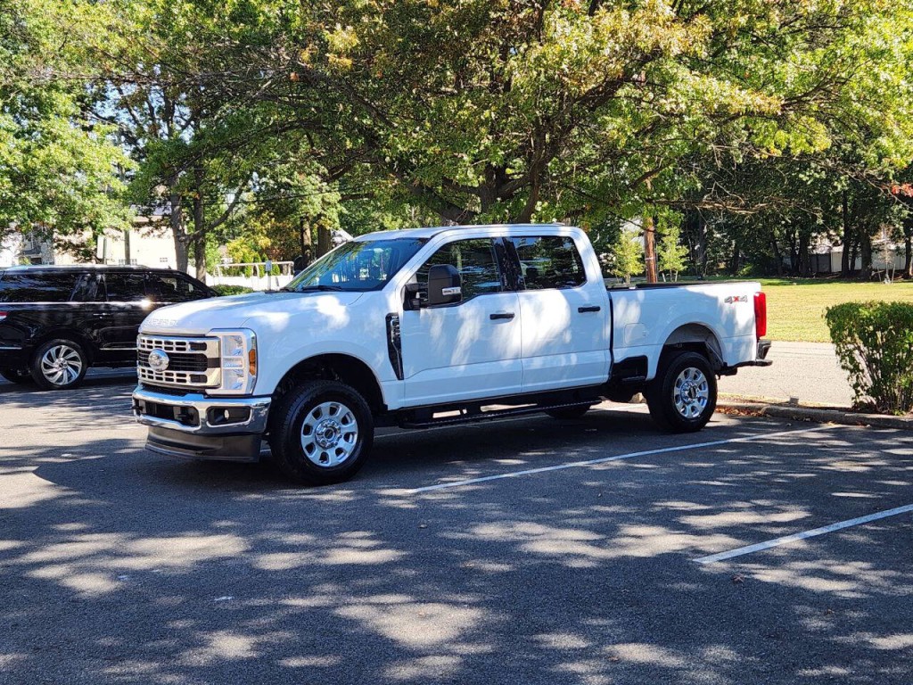 2024 Ford F-250 Image 3
