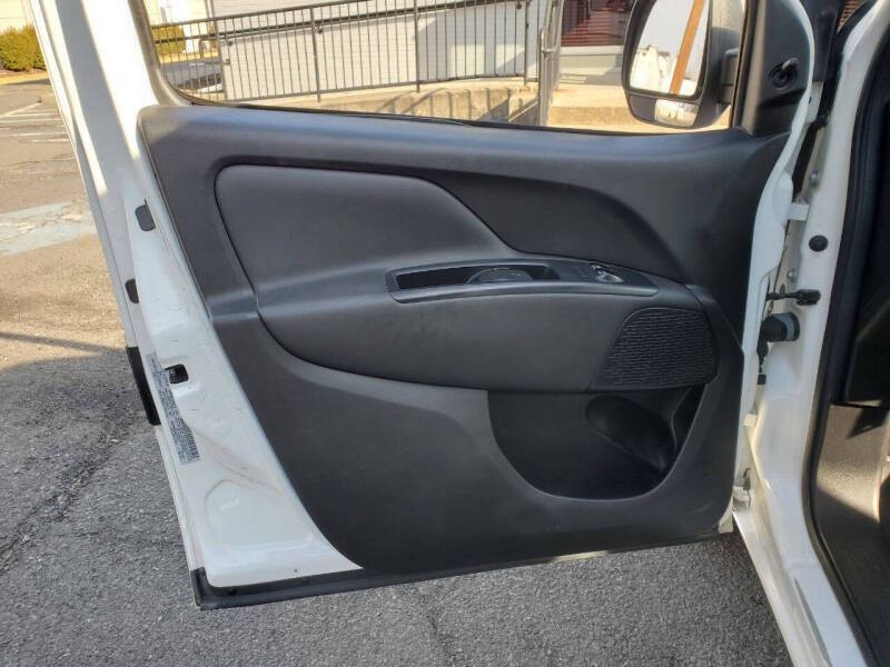 2022 RAM Promaster Image 9