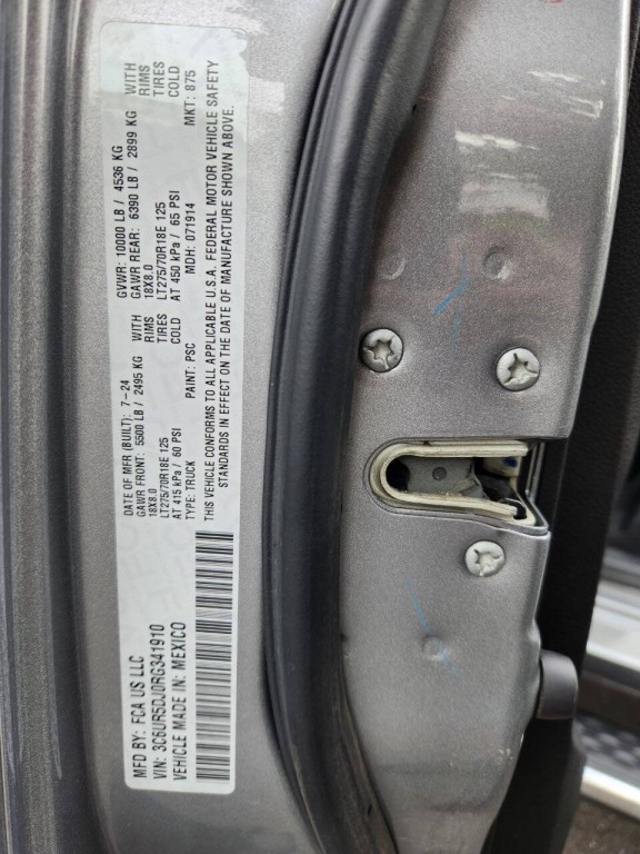 2024 RAM 2500 Image 21