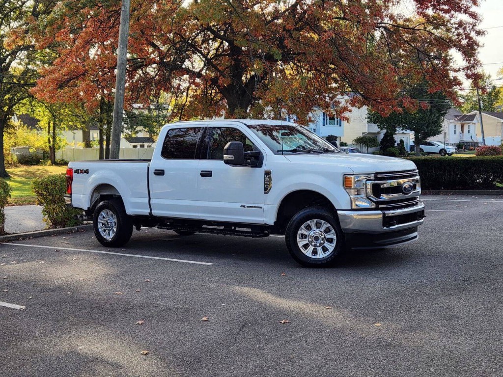 2022 Ford F-250 Image 1