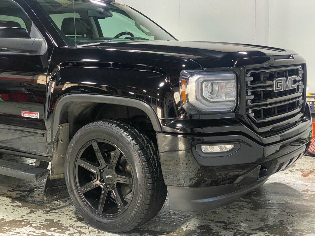 2018 GMC Sierra 1500 Image 8