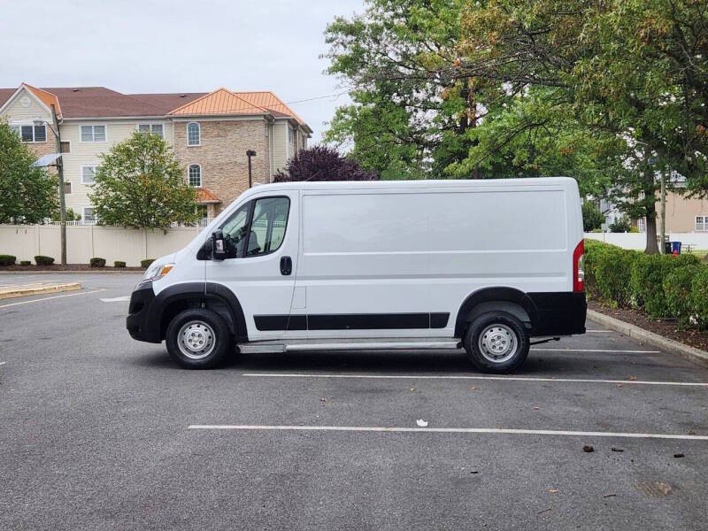 2023 RAM Promaster Image 4
