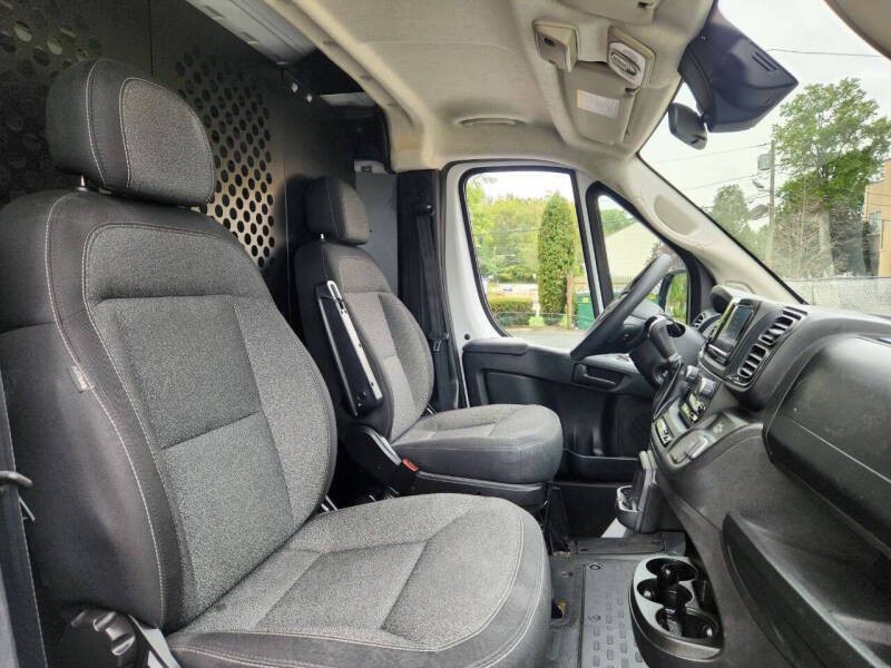 2023 RAM Promaster Image 10