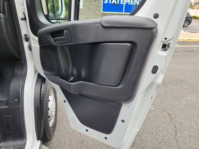 2023 RAM Promaster Image 11