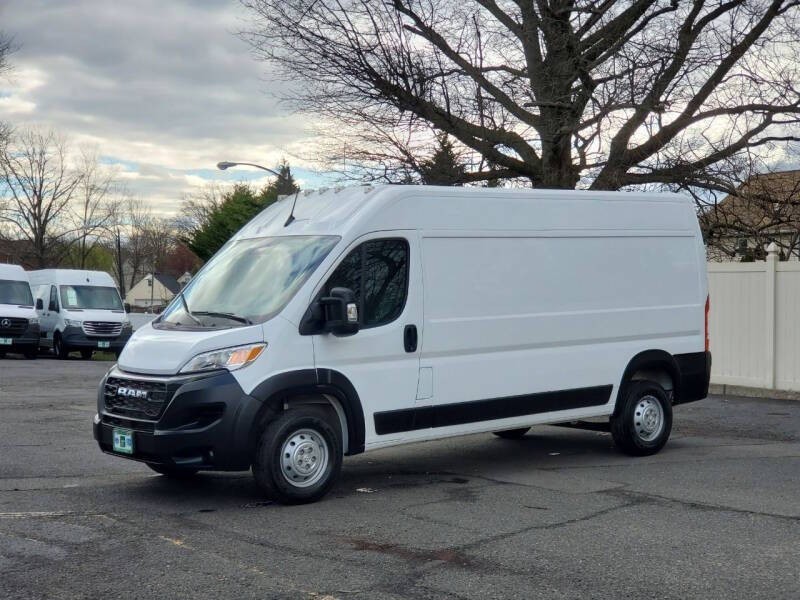 2023 RAM Promaster Image 3