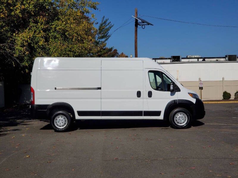 2024 RAM Promaster Image 7