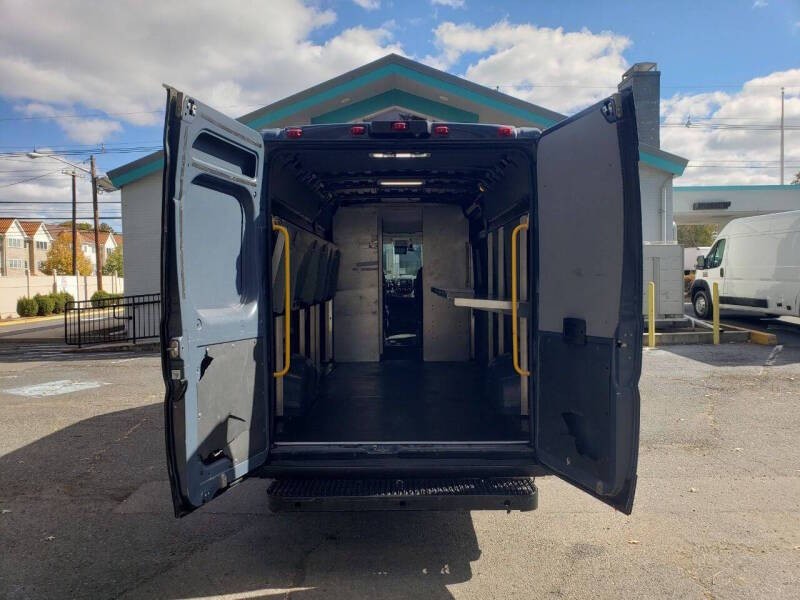 2019 RAM Promaster Image 9