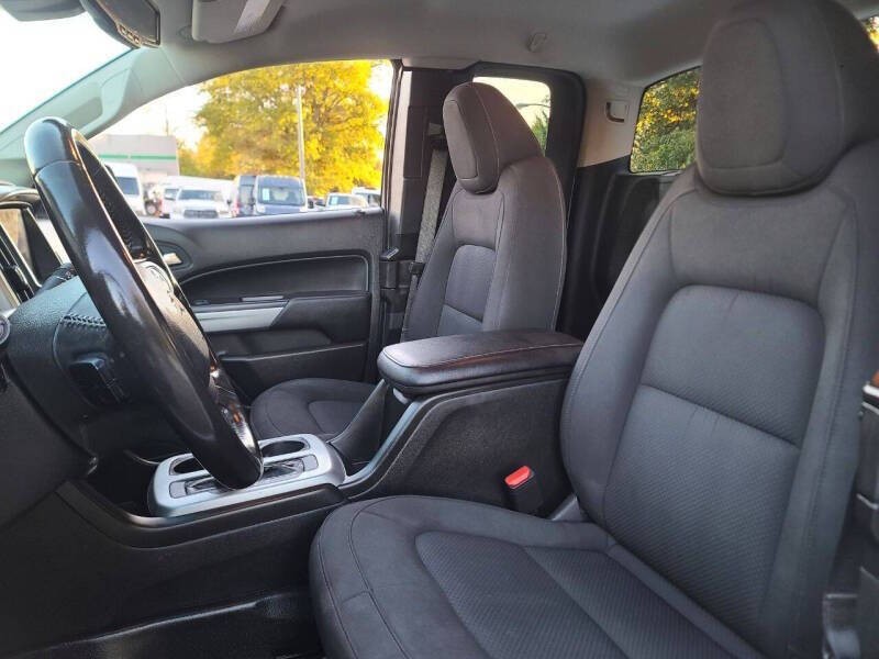 2021 Chevrolet Colorado Image 8